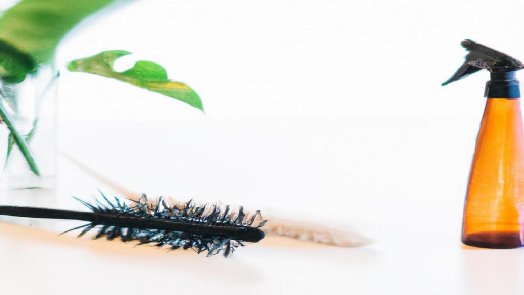 Jak podnieść włosy u nasady?